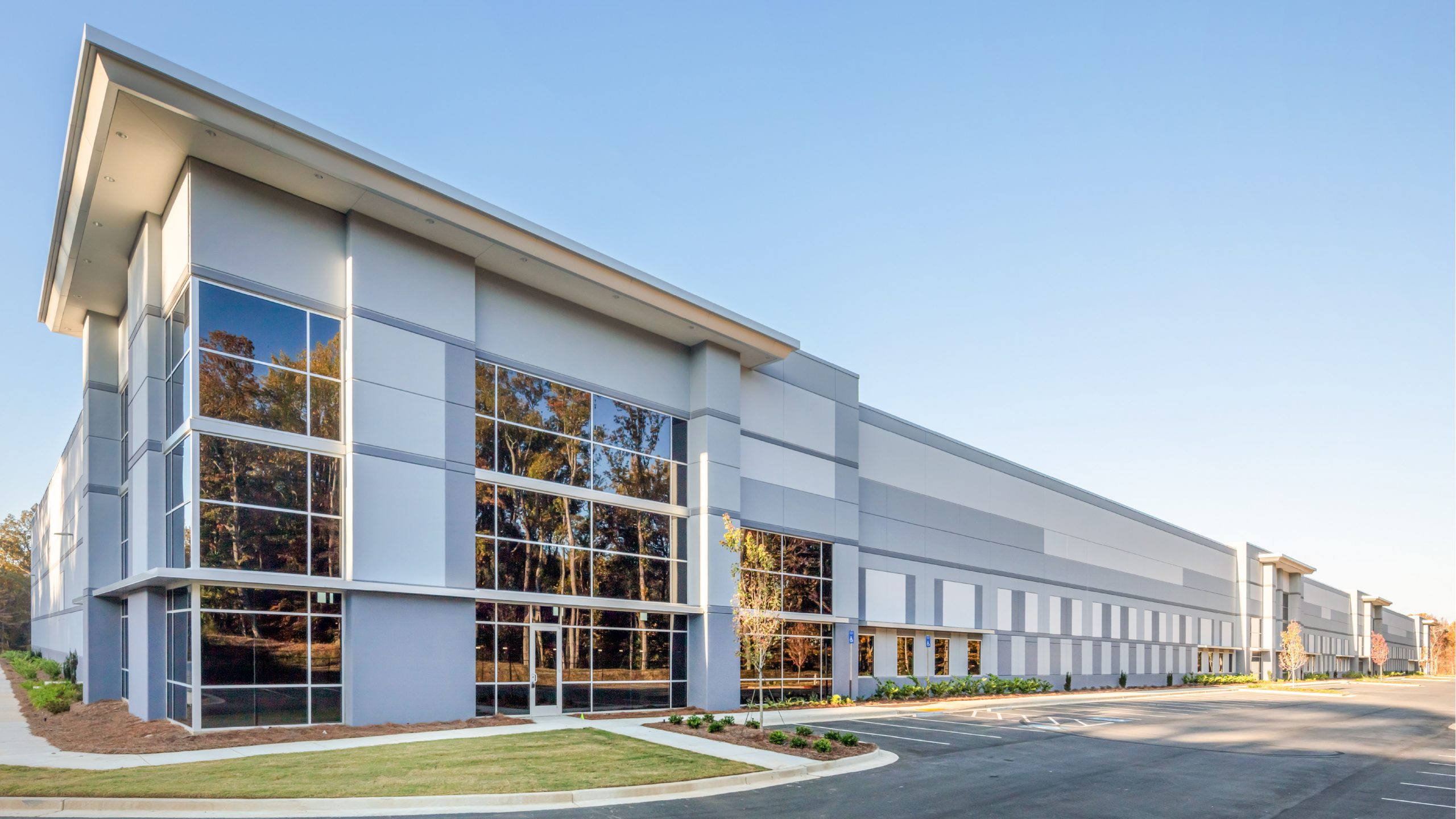 Forsyth Commerce Center